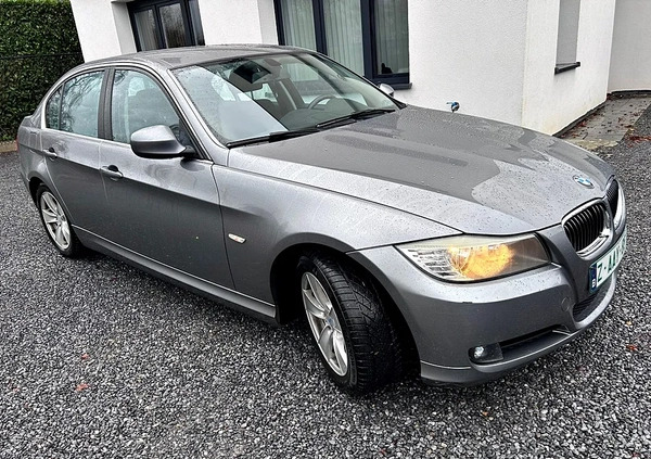 BMW Seria 3 cena 26800 przebieg: 220000, rok produkcji 2010 z Siedlce małe 497